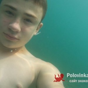 Максим Куницын, 22 года